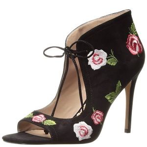 Betsey Johnson embroidered heels